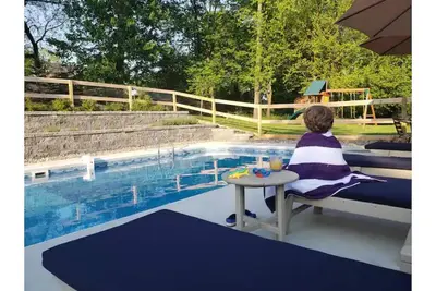 Image de Modern Ranch: Heated Pool & Fire Pit, Pizza oven, Grill, Screened-in Porch