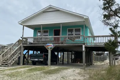Image de Family Cottage at south end of island