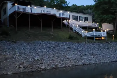 Image de Lakefront Cottage on Cherokee Lake - with private dock Small Dog friendly