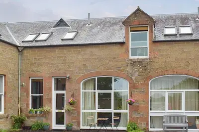 Image de 2 chambres à coucher à Melrose