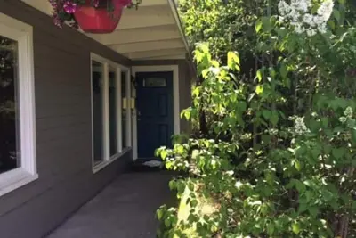 Image de Bootlegger Cove House - Downtown Anchorage