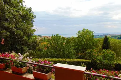 Image de S204 - Sirolo, three-room apartment with large terrace overlooking the sea