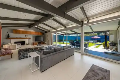 Image de Summer Oasis w/Pool and Hot Tub!