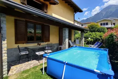 Image de Merveilleuse maison de vacances privée avec piscine privée, Wifi, animaux admis et parking