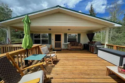 Image de Secluded South Park Cabin - Amazing deck & views!