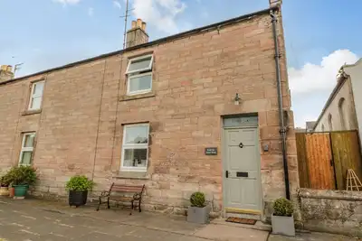 46 Castle Street, pet friendly, country holiday cottage in Norham