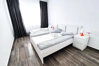 Image de Spacious apartment w/kitchen - 4 min walk from the beach