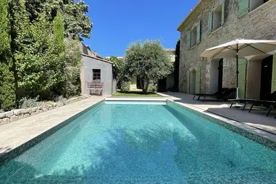 Image de Propriété de prestige et écrin de verdure dans la ville de Molière !