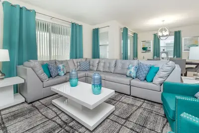 Image de Last Minute Disney Getaway! Luxury Villa with Private Pool & Game Room. Book Now! #15140