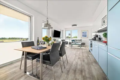 Image de \"BeachTerraceOne\" Baltic Sea apartment on the beach: sun terrace, sauna & sea view