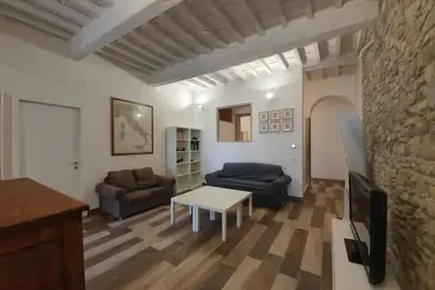 Image de Zanobi 66 - Deux Chambres Appartement, Couchages 4