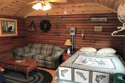 Image de Riverside Retreat - Cozy Cabin #2