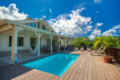 Image de Villa 7 chambres vue mer (Mqti09 16p)