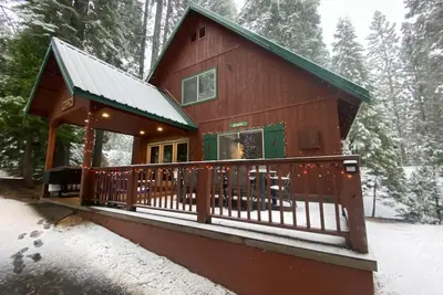 Image de Granite- Cozy cabin steps from Stanislaus River