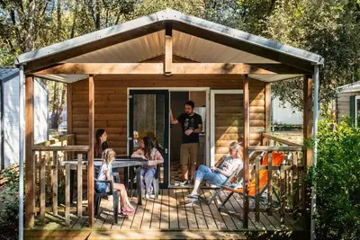 Image de Mobil-home Loggia 3 Pièces 4/5 personnes + Tv