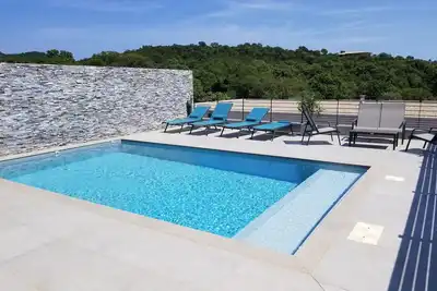 Image de Porto Vecchio villa avec piscine privée chauffée proche plage Saint Cyprien