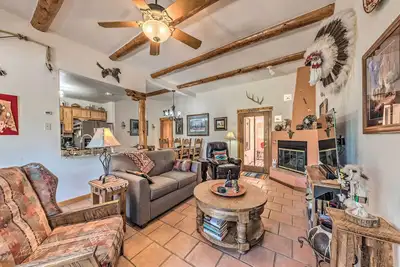 Image de Comfy 'Aspen Ridge' Home ~ 3 Mi to Ski Lifts