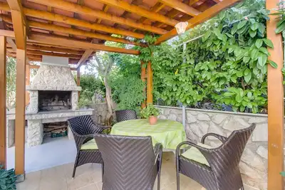 Appartement de deux chambres avec la terrasse Mali Losinj, Losinj (A-8024-b)