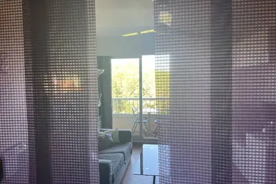 logement 4 personnes  à 300m de la plage de sable du Brusc et du port