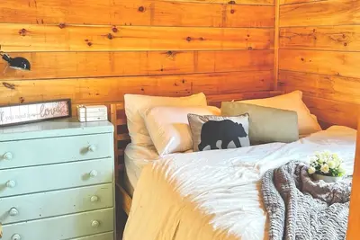 Image de The Great Escape! (Muskoka Lake Cottages #4 Waterfront)