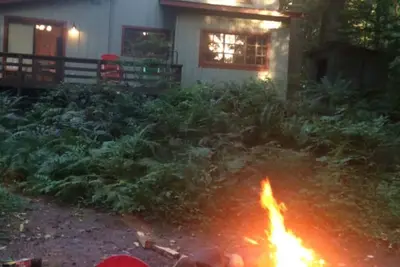 Image de Sandy Hut- Charme Cabine de Lolo sur la rivière de sable