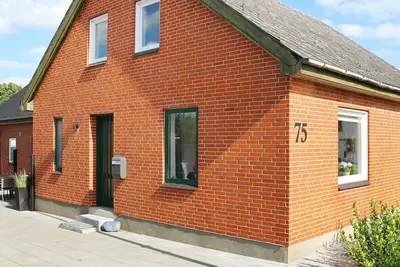 Image de Maison de vacances pour 10 a Hadsund-By Traum