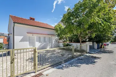 Image de Grande terrasse à 200 mètres de la plage