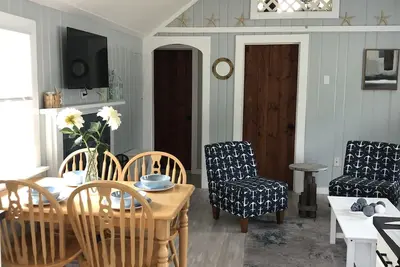 Image de Sea Shell Cottage - central air - walk to Swan Pond. Pet friendly