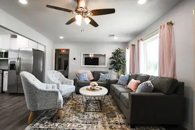 Image de The Mayor in Gore with Kids Space! 10 mins to lake, 5 to both rivers.