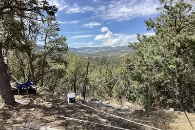 Image de Breathtaking private mountaintop views from Iconic Slade Ranchhouse