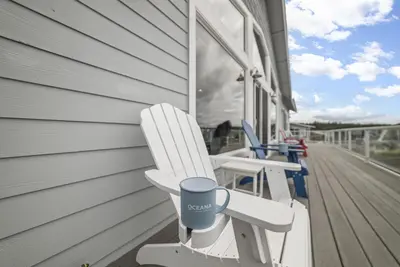 Image de Camano - Sunset/Orcas/WaterView/PingPong/Grill/Movies/Games/Spacious/Retreat/Fun