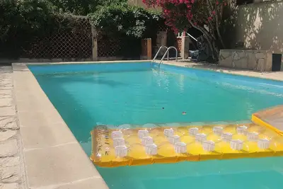 Image de Villa avec piscine, grosse promos