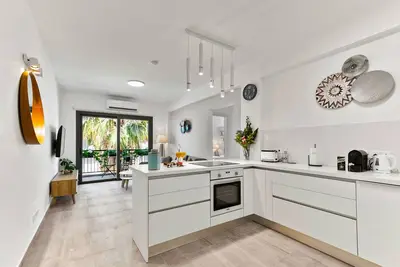 Image de 80 meters from the beach A completely renovated new apartment