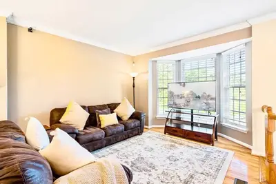 Image de Perfect Private Getaway in the Heart of Stafford!