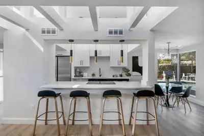 Image de Luxurious Clearwater Retreat w/ Lanai & Pool!