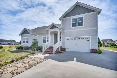 Image de Stunning Cape Charles Retreat ~ 1 Mi to Beach