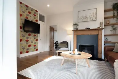 Image de Walter Cottage: As Cosy as it is Convenient