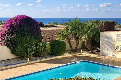 Image de Fabulous Villa In Coral Bay With Private Pool, Sea & Mountain Views