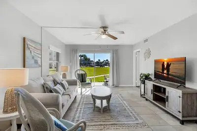 Image de Snowbird Deals Jan Feb! BeachFRONT Complex-Pool-Tennis-2br El Matador 210