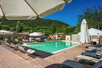 Image de Bel appartement à Foligno avec WiFi