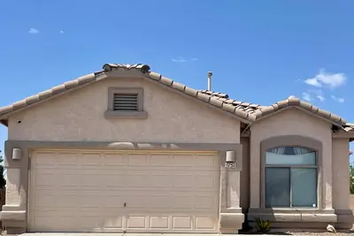 Image de Newly renovated 3-bedroom cozy home!