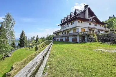 Image de Magnifique appartement à Lamon avec.