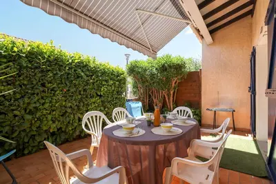 Image de Bel appartement pour 5 personnes avec piscine, climatisation, Wifi, Tv et terrasse