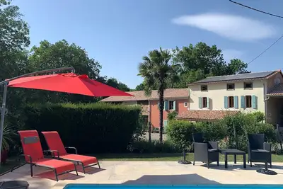 Image de Un gite avec usage exclusif dans l'ancienne ferme, avec piscine chauffée privée