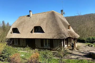 Image de A 5 min de la mer, Chaumière sur les hauts de Honfleur avec jacuzzi