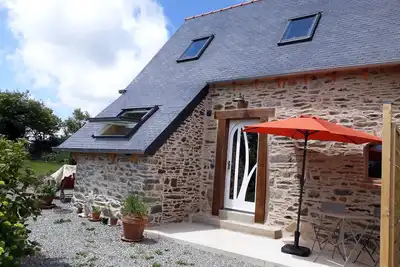 Image de Maison de Pierre et de Lumière Entre Terre et mer