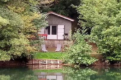 Image de Chalet en Bord du Fleuve Charente