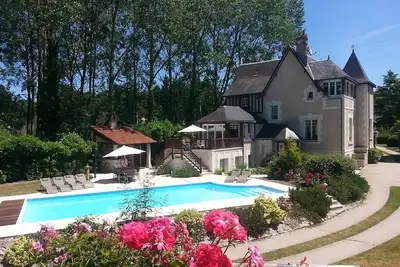 Image de Gîte de charme avec piscine et jacuzzi en plein cœur de la Loire Valley