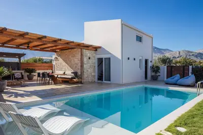 Image de Solis Villa, with Heated Pool & 5 minutes to Beach