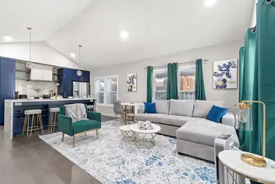 Image de Emerald Indigo House | Pet Friendly